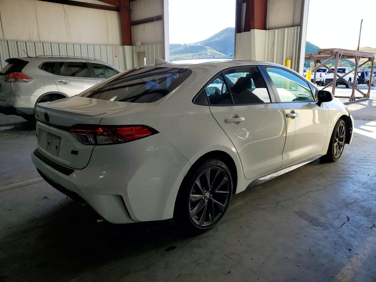 2023 TOYOTA COROLLA SE photo 7