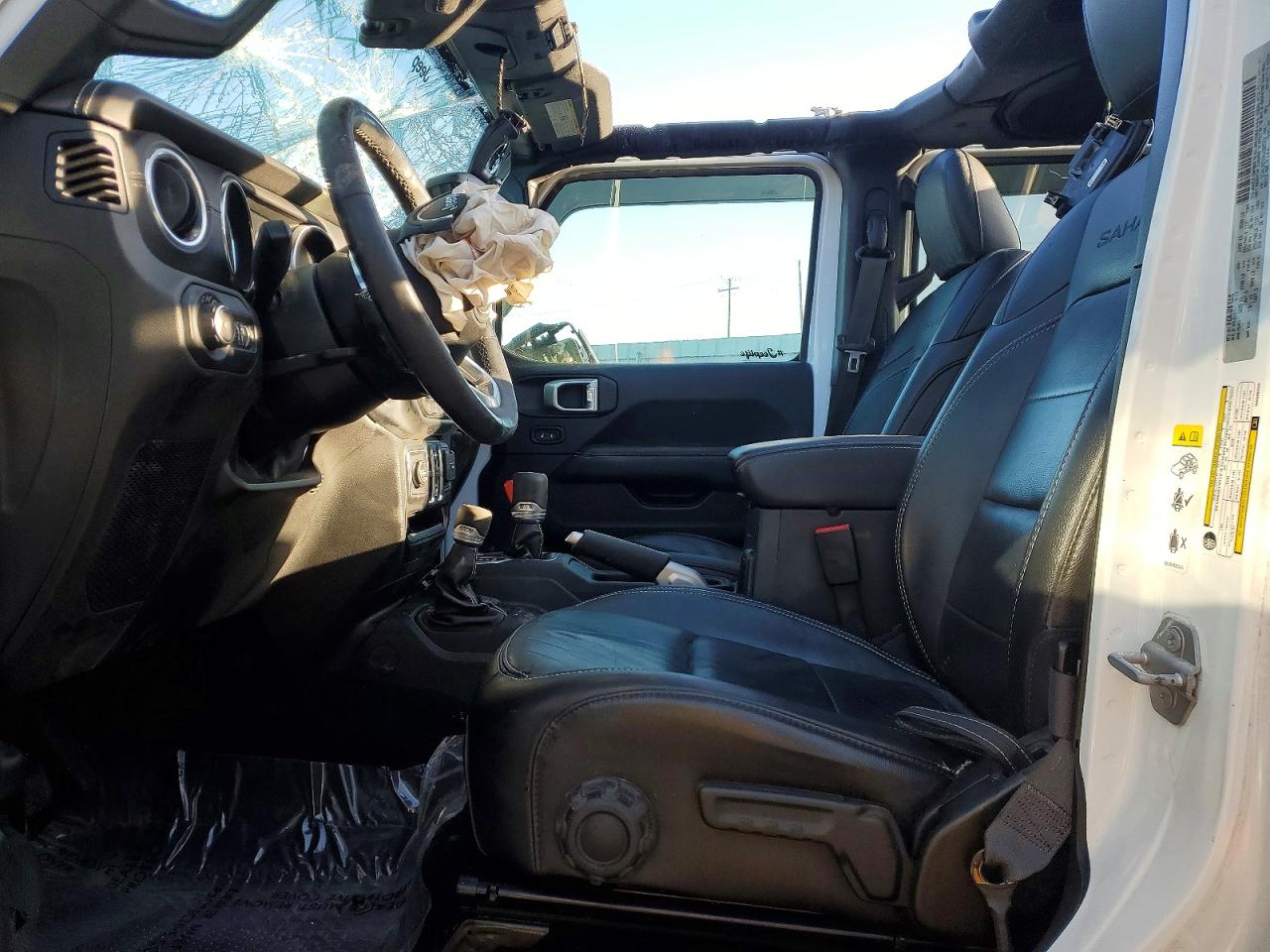 2019 JEEP WRANGLER UNLIMITED SAHARA photo 7