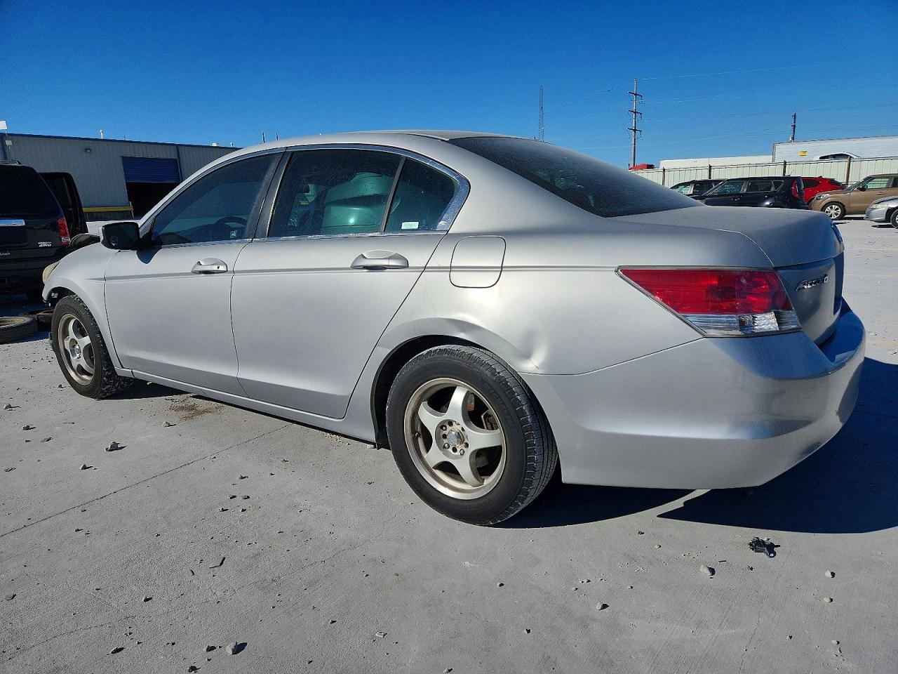 2008 HONDA ACCORD LX photo 2