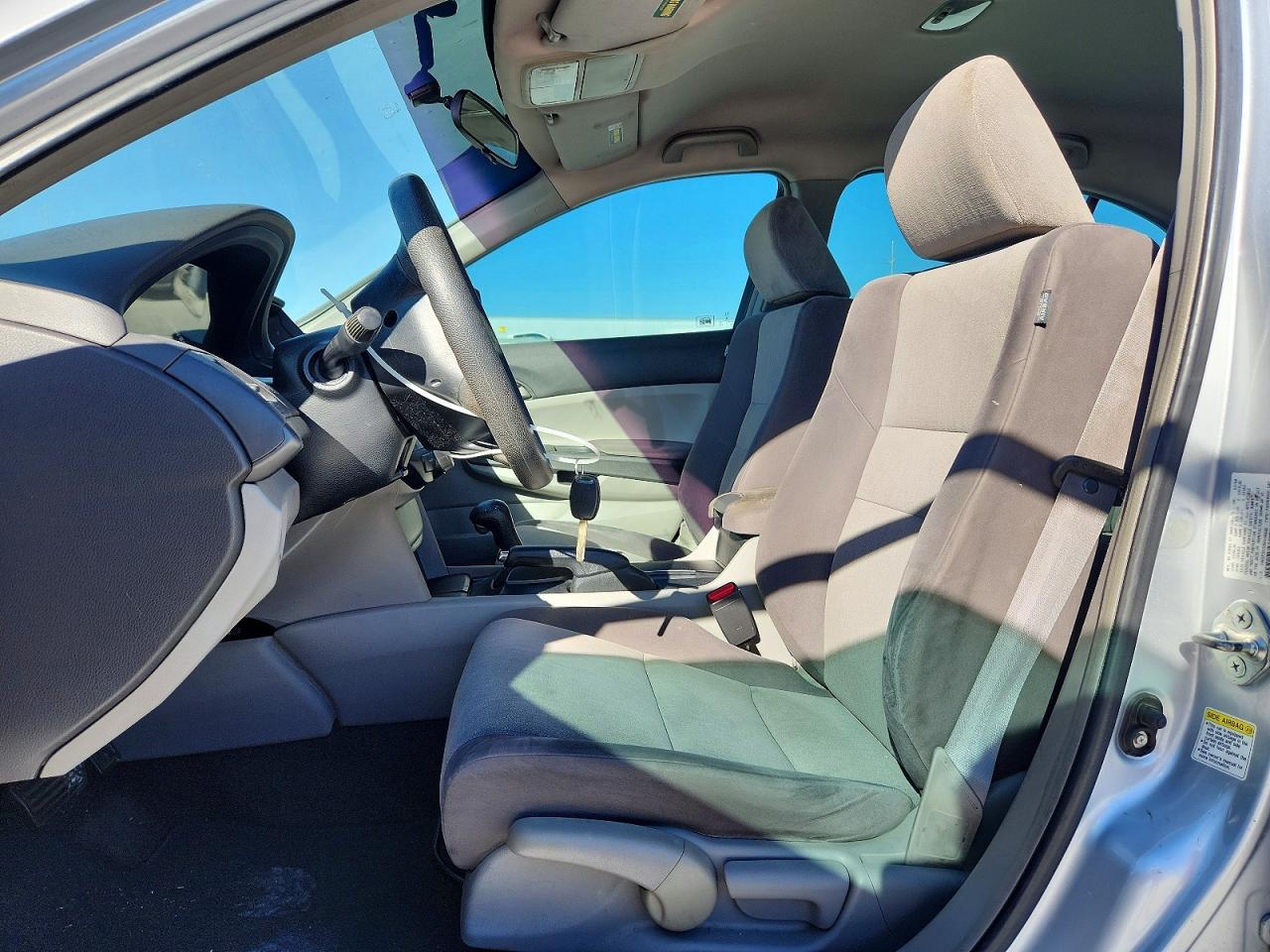 2008 HONDA ACCORD LX photo 7