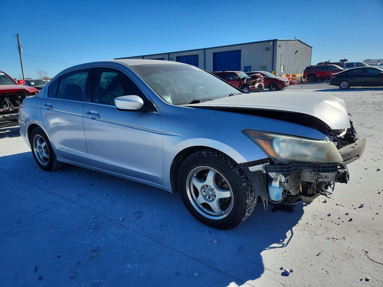 2008 HONDA ACCORD LX photo 4