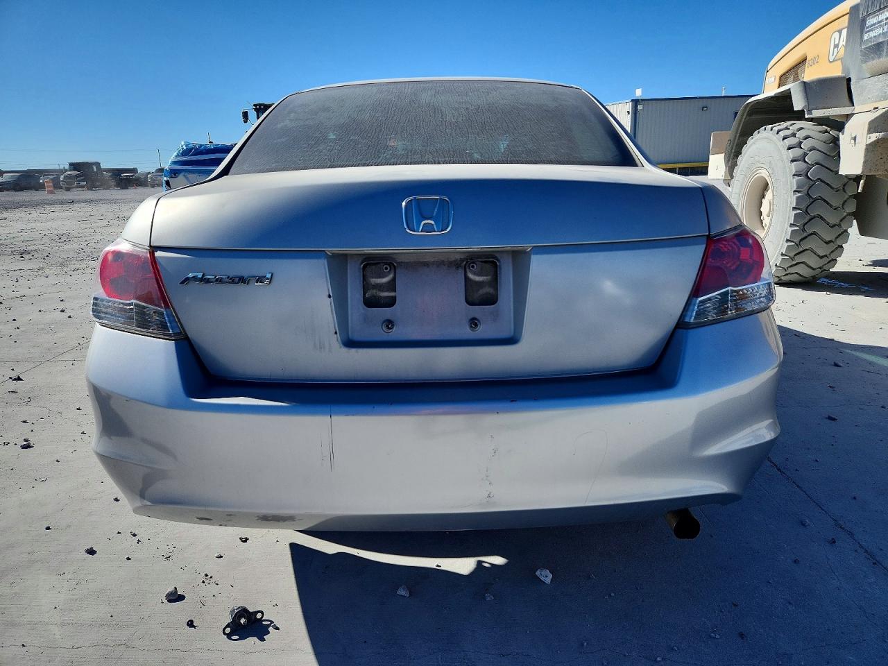 2008 HONDA ACCORD LX photo 6