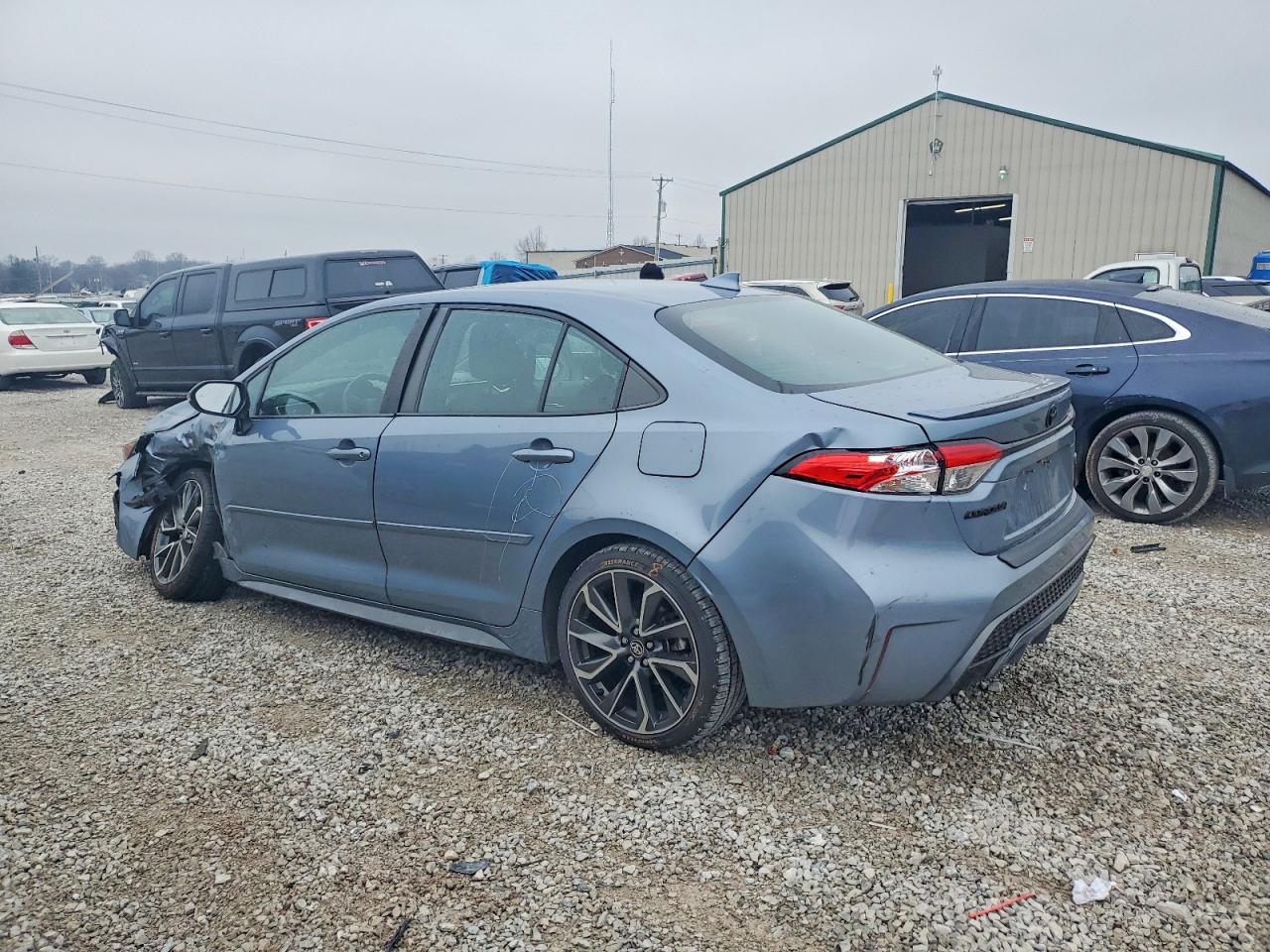 2020 TOYOTA COROLLA SE photo 2