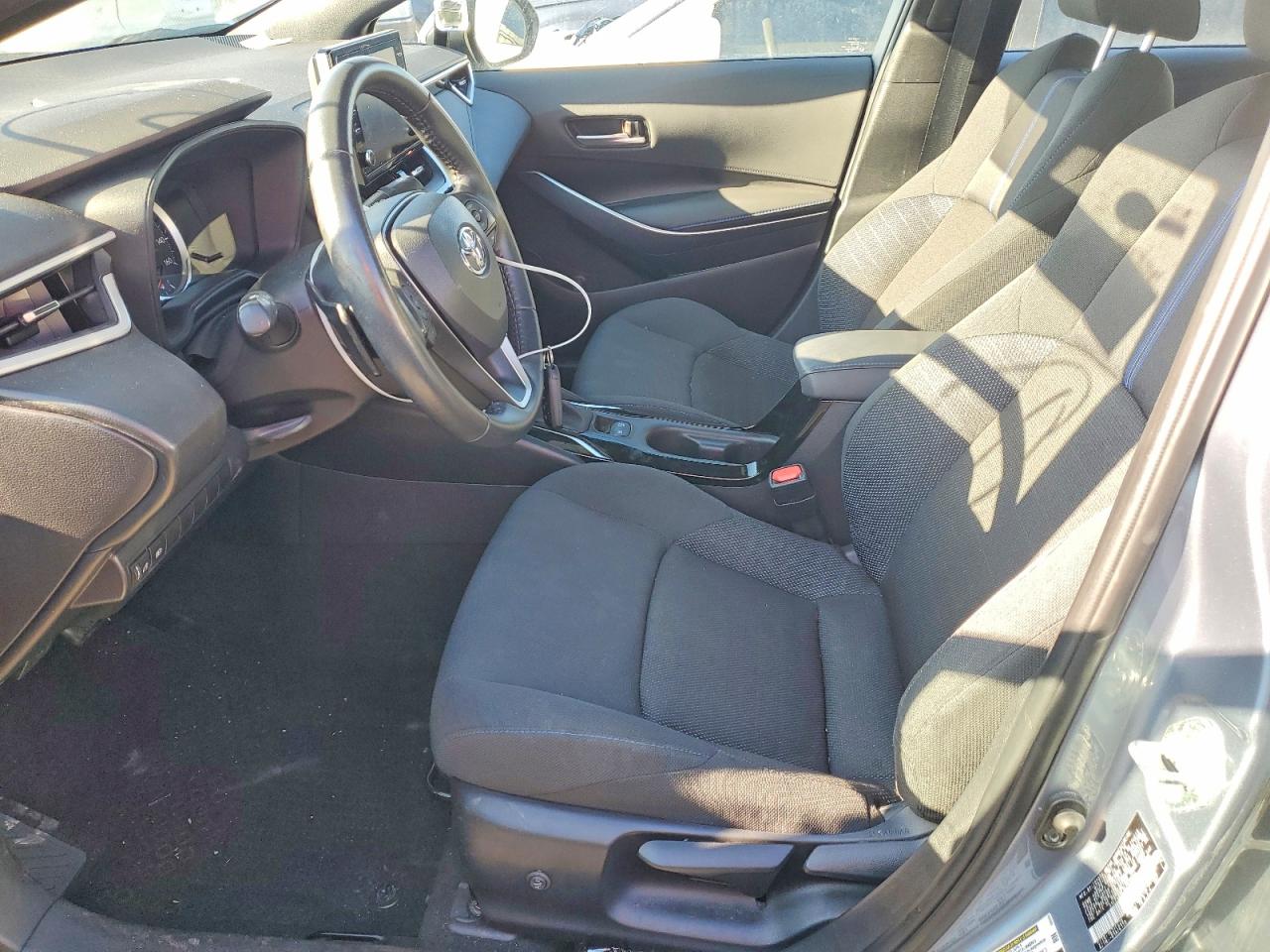 2020 TOYOTA COROLLA SE photo 7