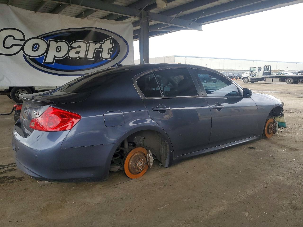 2012 INFINITI G37 BASE photo 3