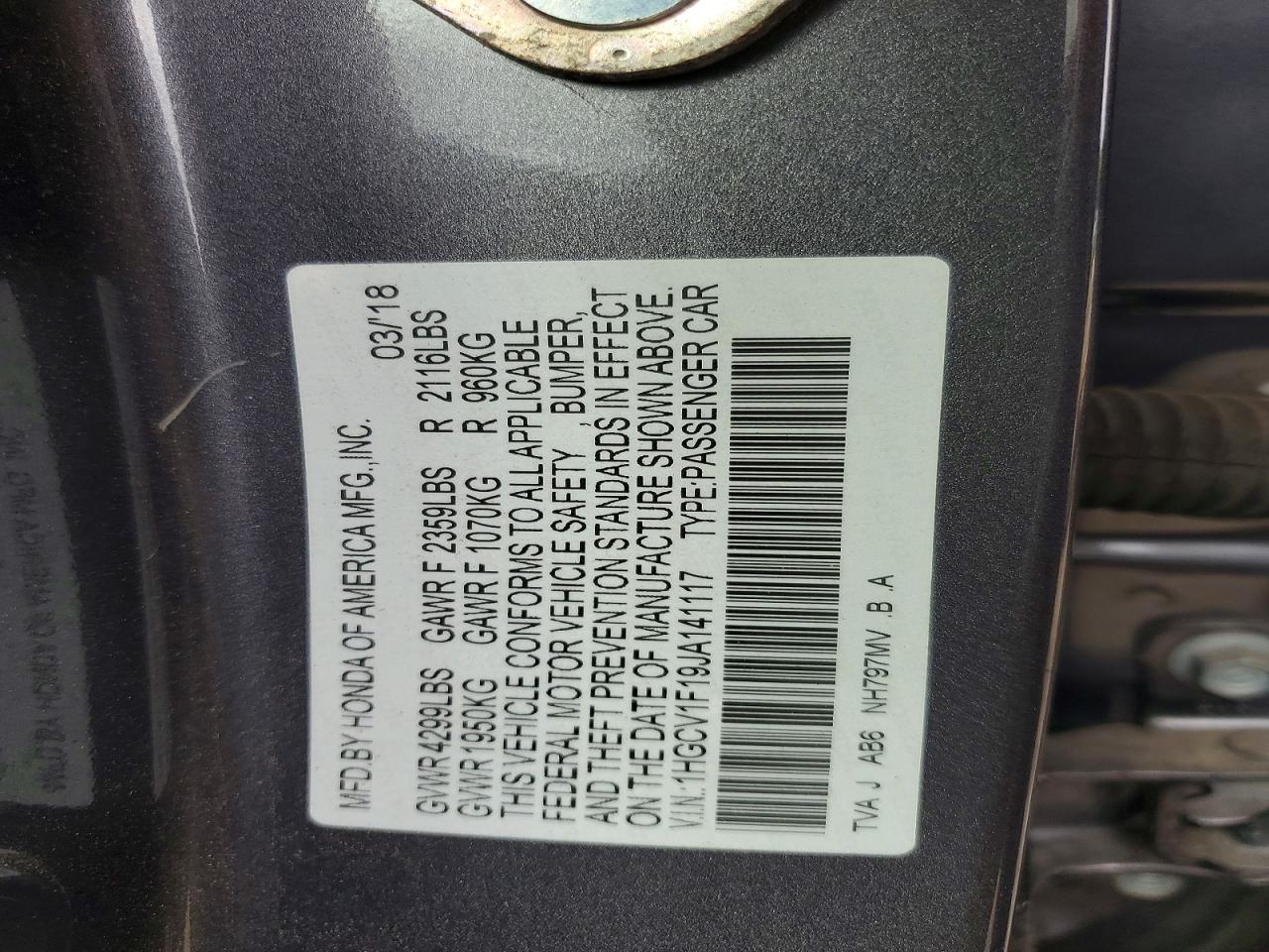 2018 HONDA ACCORD LX photo 34