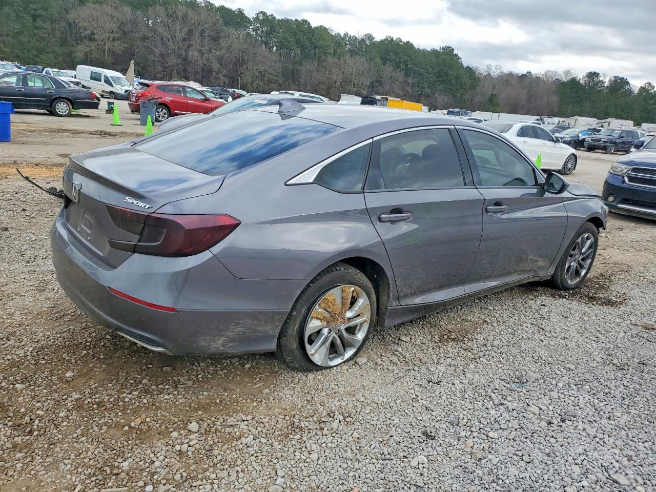 2018 HONDA ACCORD LX photo 7