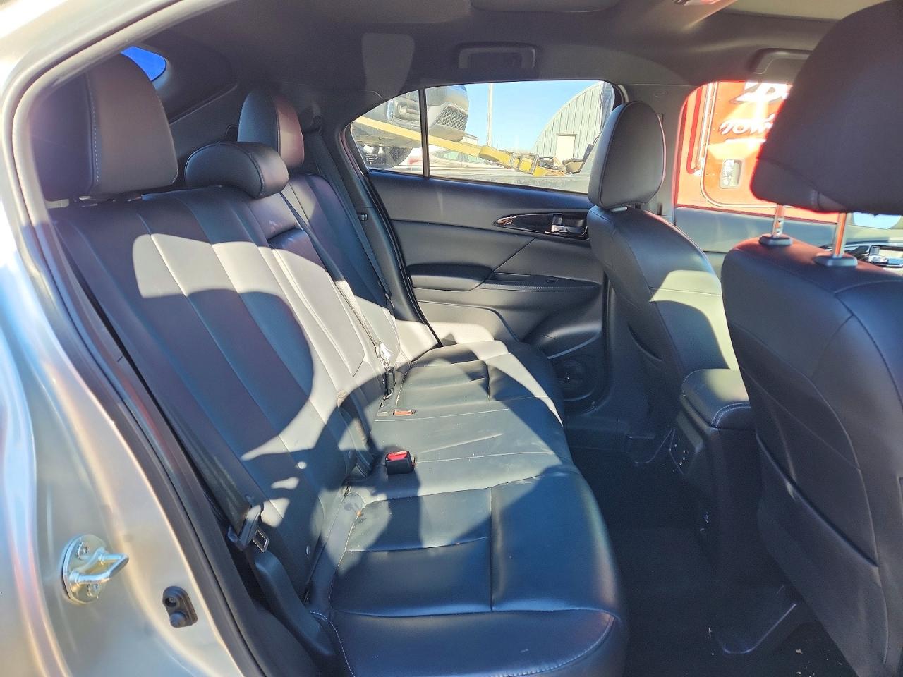 2022 MITSUBISHI ECLIPSE CROSS SE photo 11