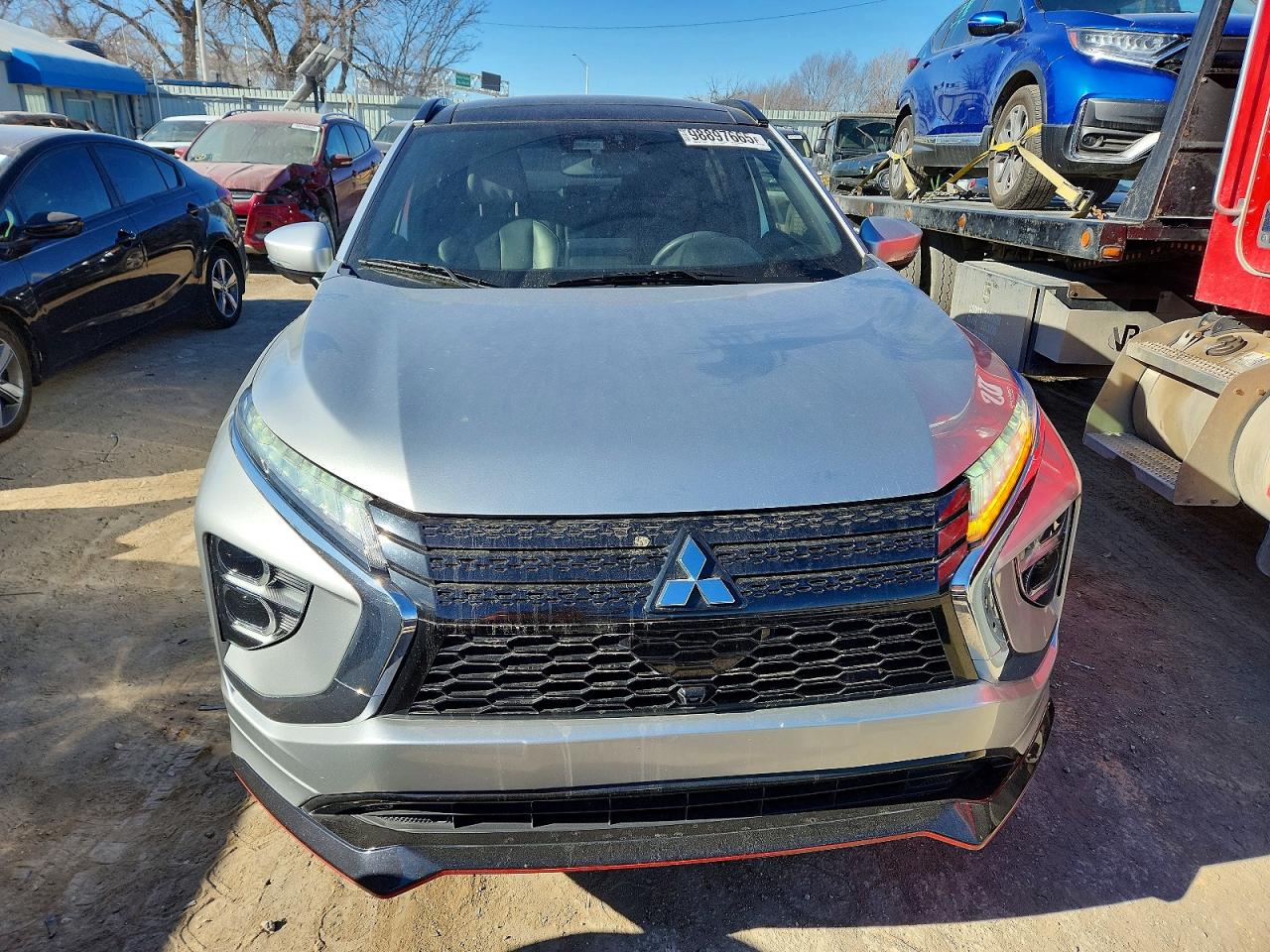 2022 MITSUBISHI ECLIPSE CROSS SE photo 5