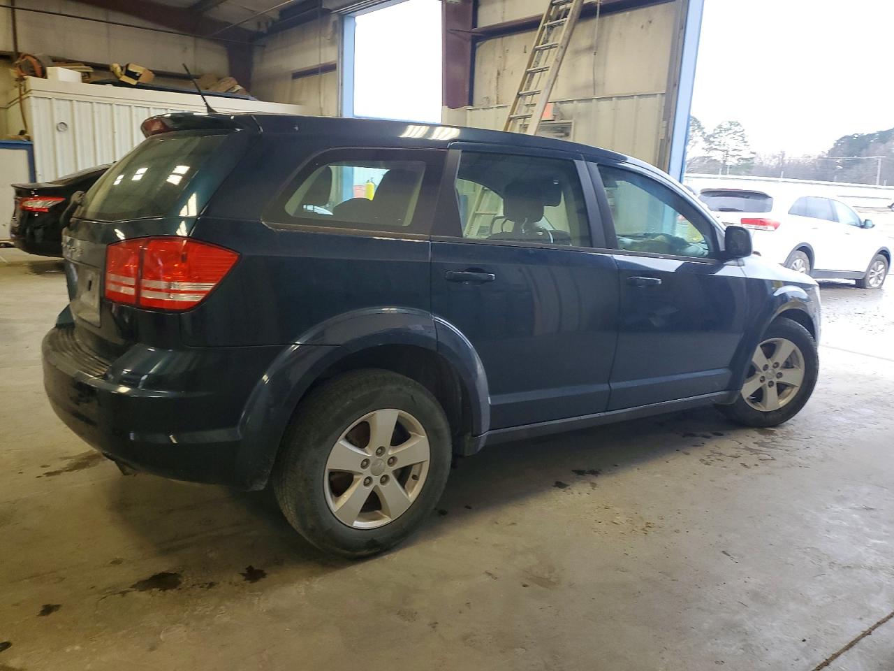 2013 DODGE JOURNEY SE photo 3