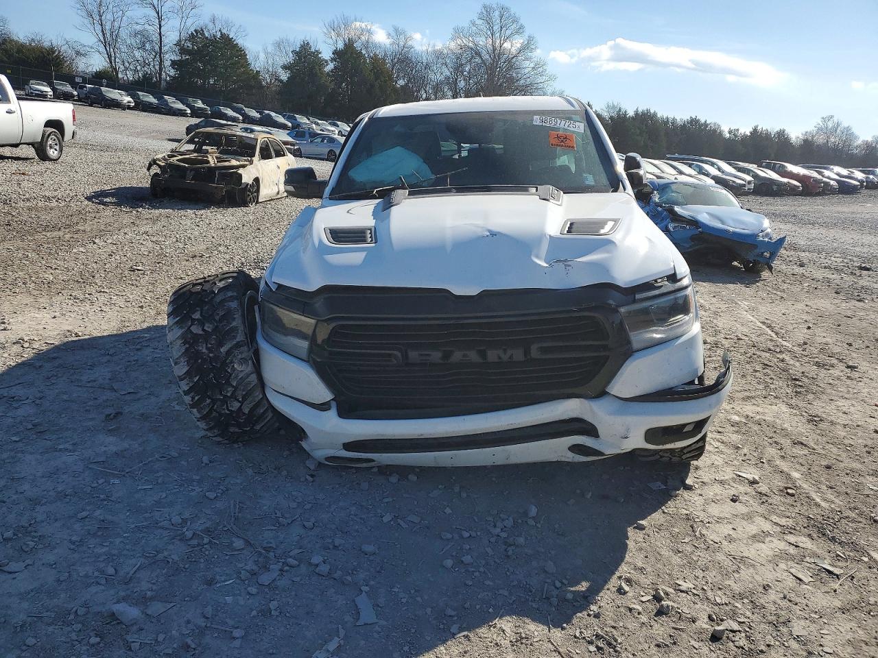 2021 RAM 1500 LARAMIE photo 5