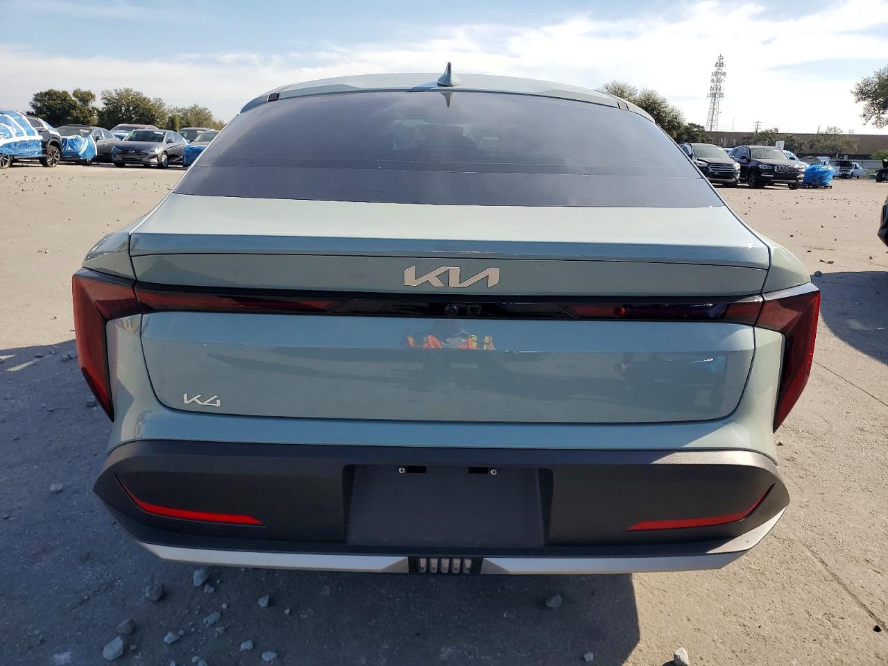 2025 KIA K4 EX photo 16