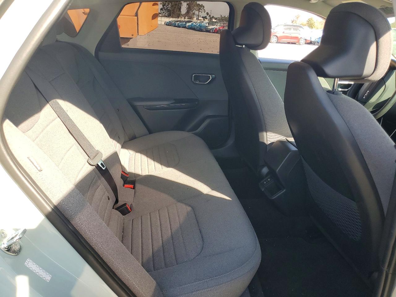 2025 KIA K4 EX photo 28
