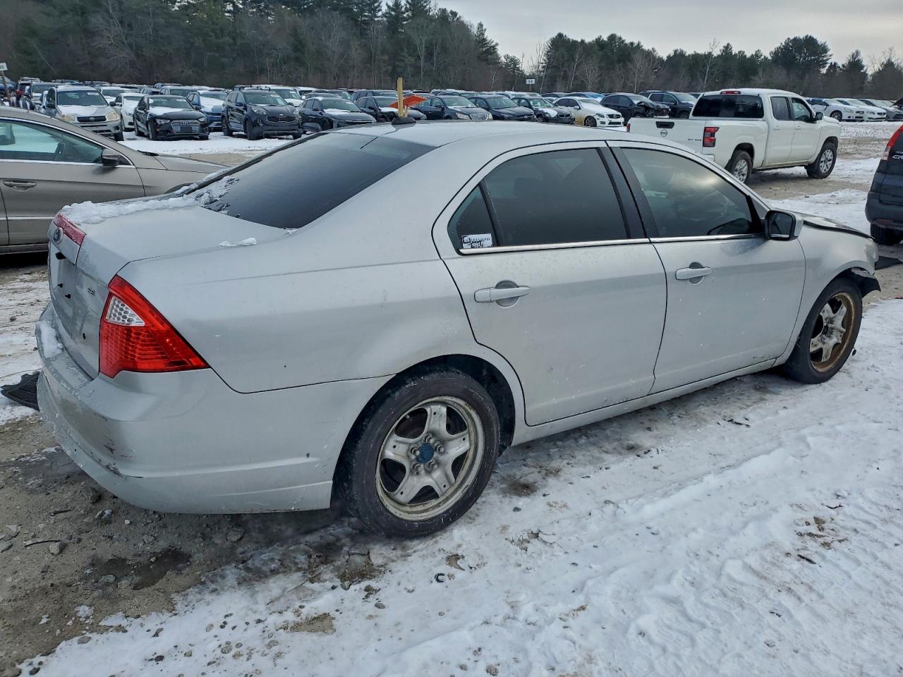 2010 FORD FUSION SE photo 3