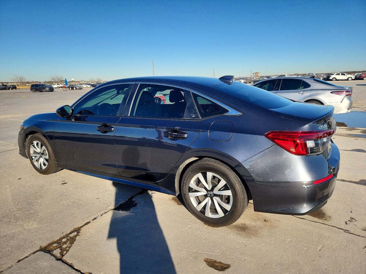 2023 HONDA CIVIC LX photo 2