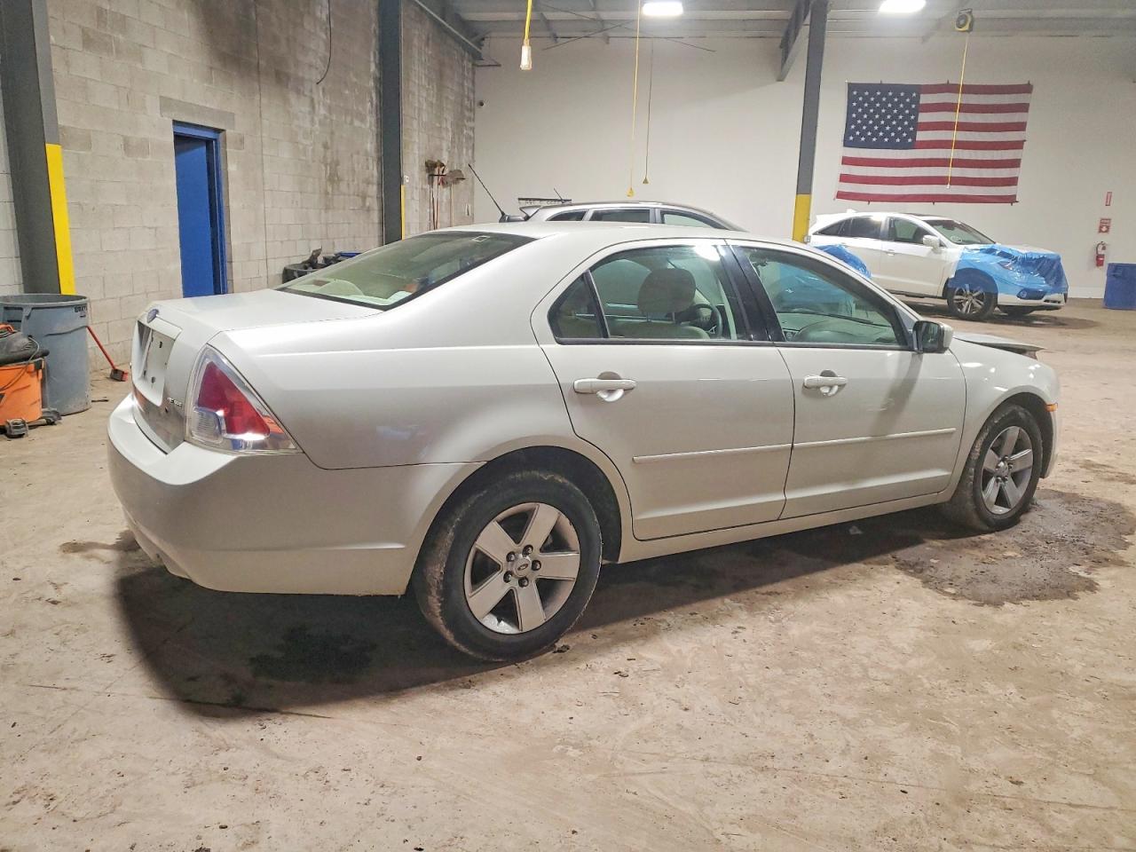 2008 FORD FUSION SE photo 3