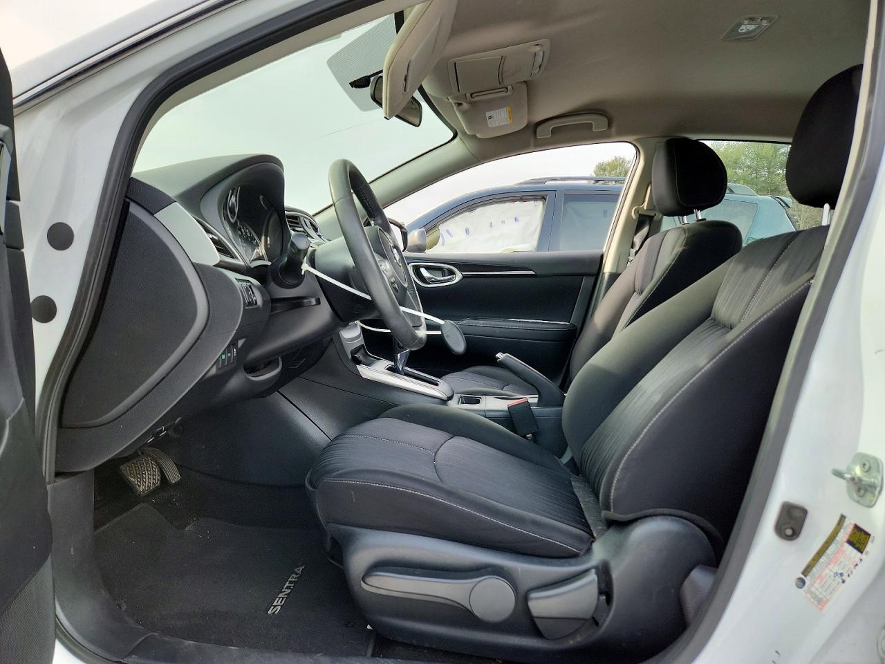 2017 NISSAN SENTRA S photo 19