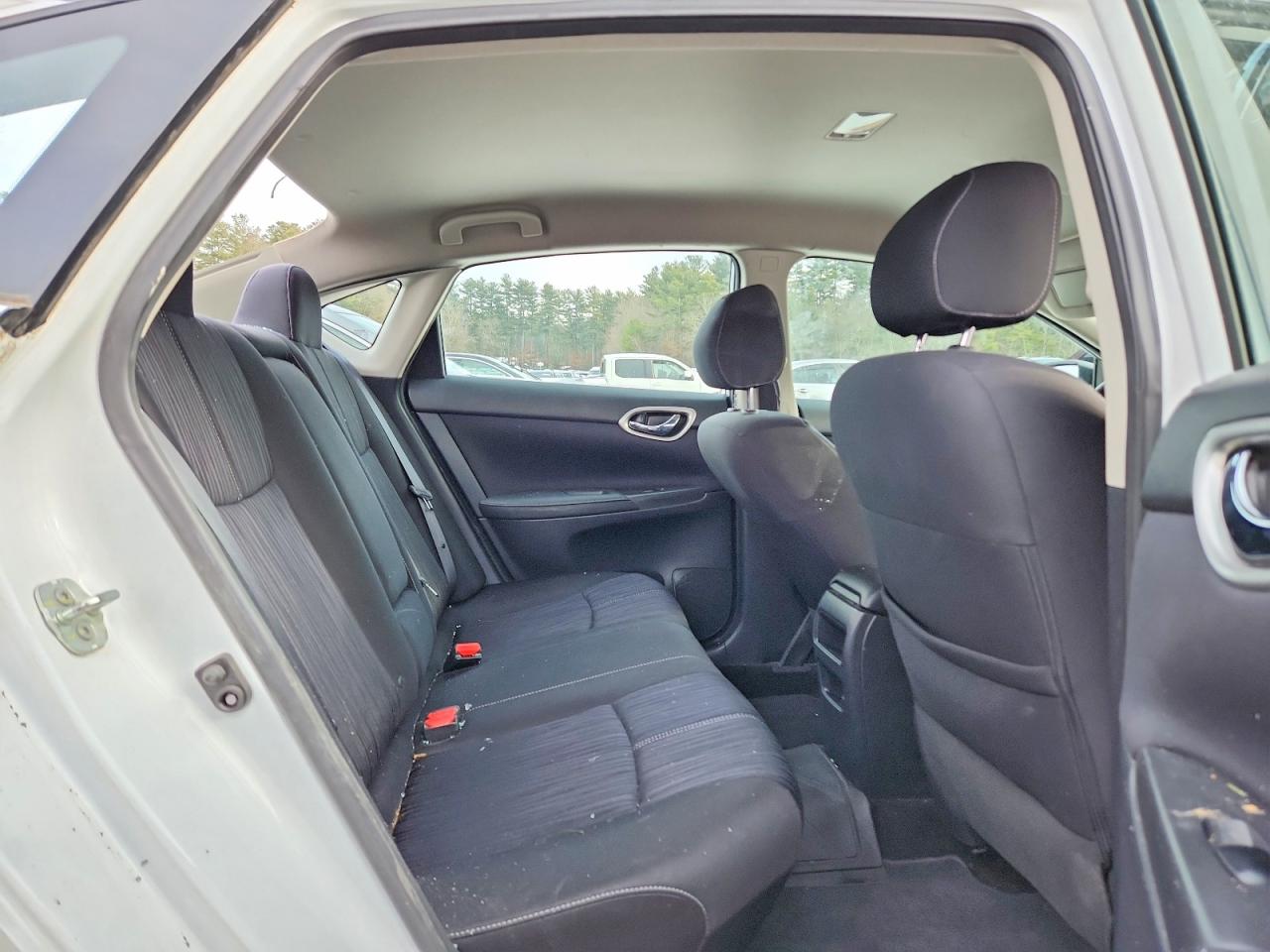 2017 NISSAN SENTRA S photo 28