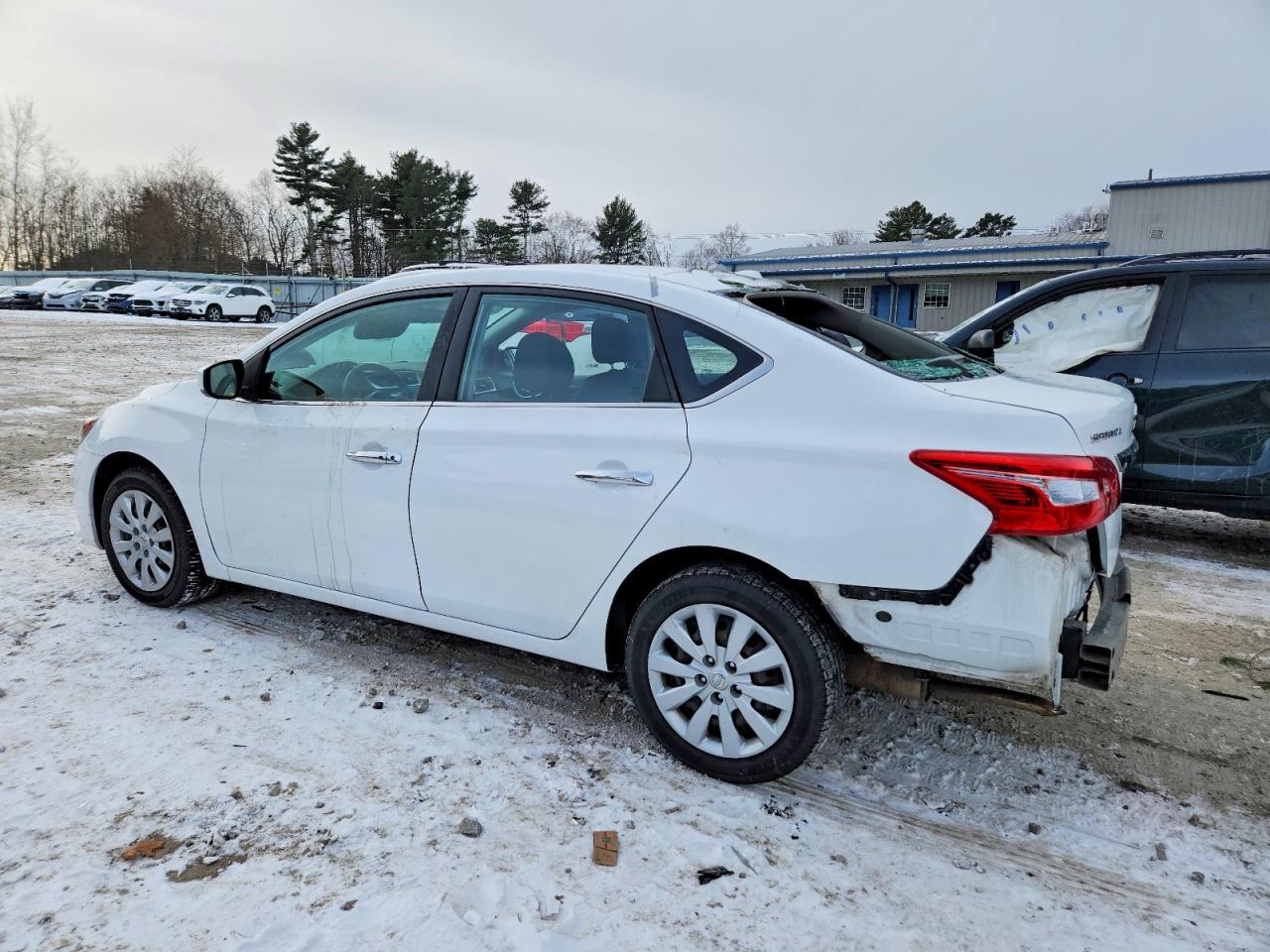 2017 NISSAN SENTRA S photo 4