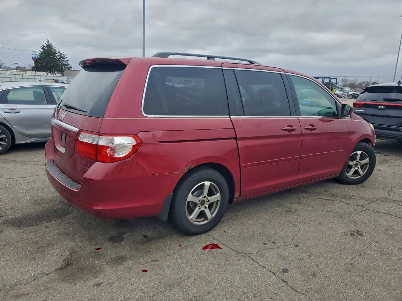 2005 HONDA ODYSSEY TOURING photo 3