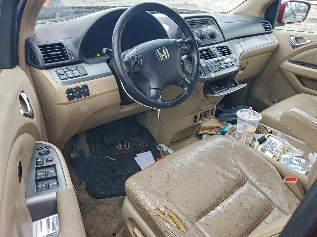 2005 HONDA ODYSSEY TOURING photo 8