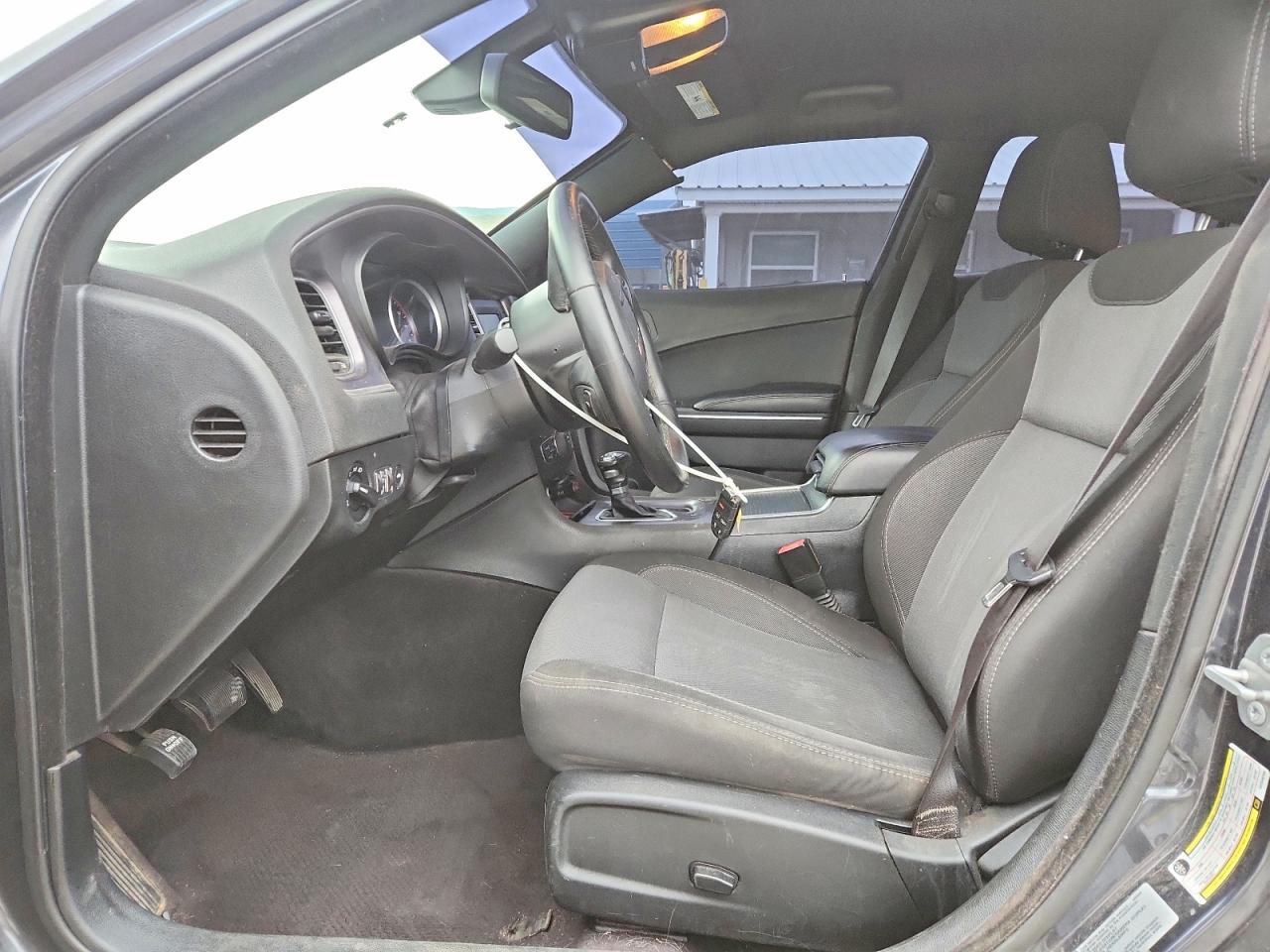 2017 DODGE CHARGER SE photo 7