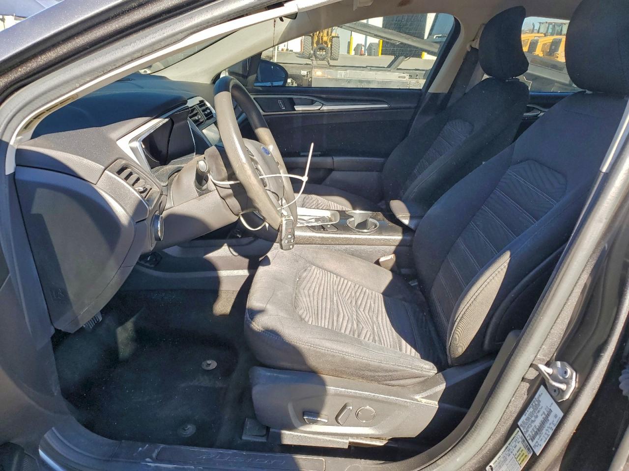 2016 FORD FUSION SE photo 7