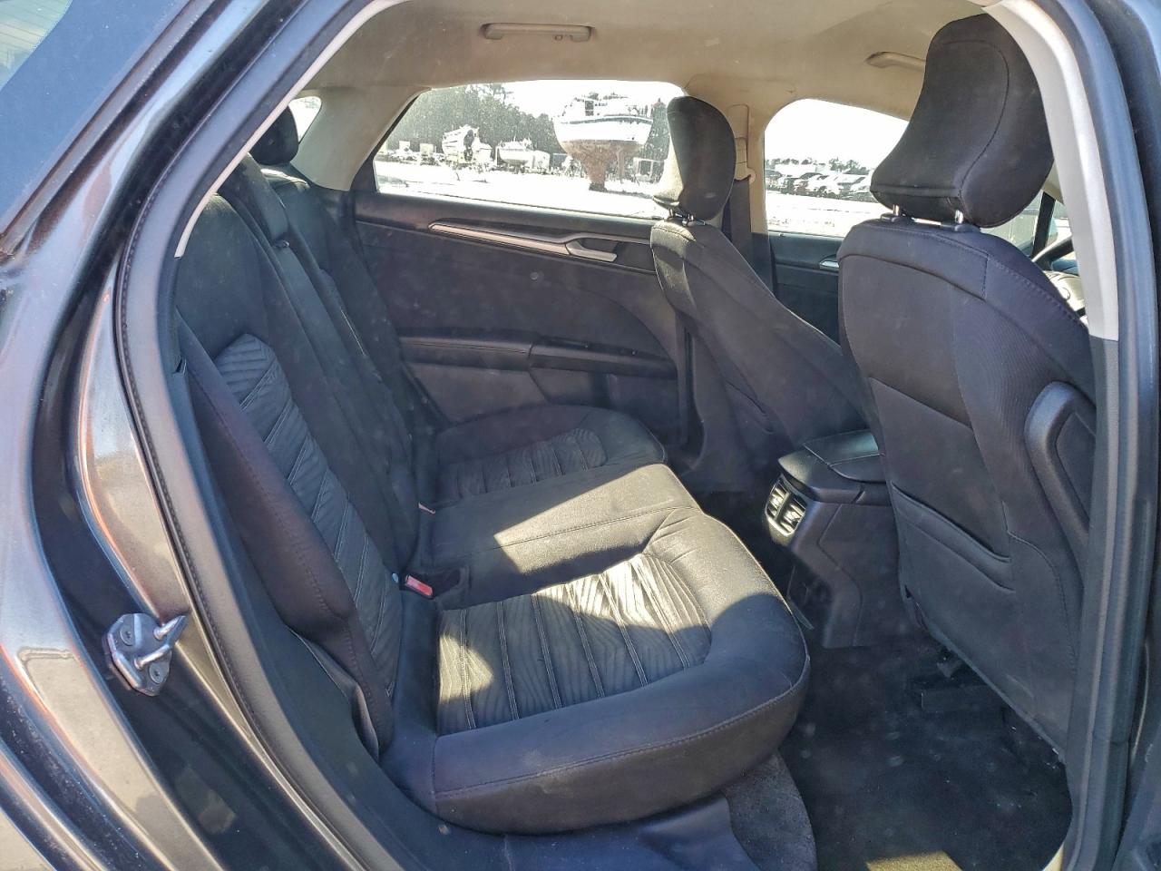 2016 FORD FUSION SE photo 10