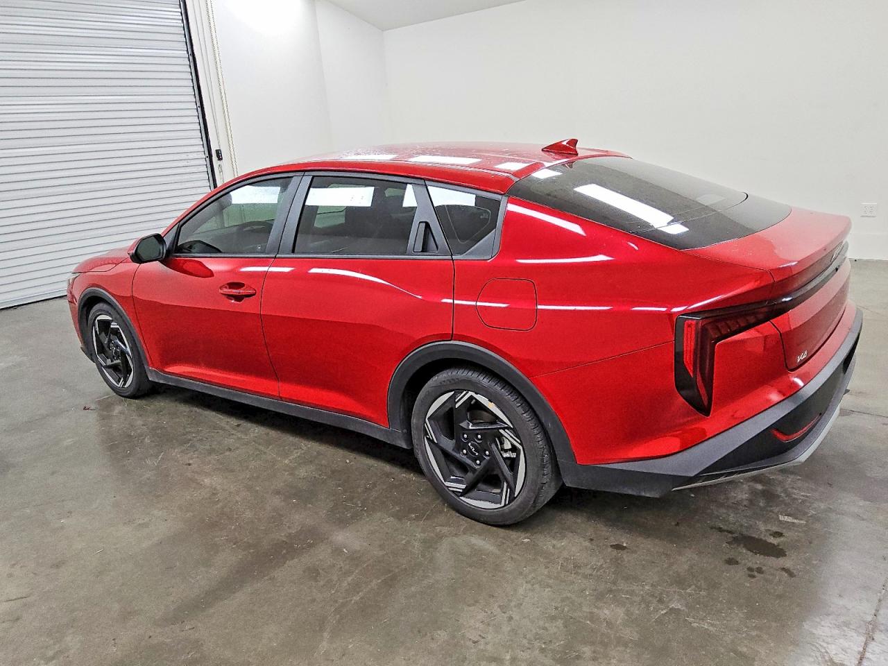 2025 KIA K4 EX photo 2
