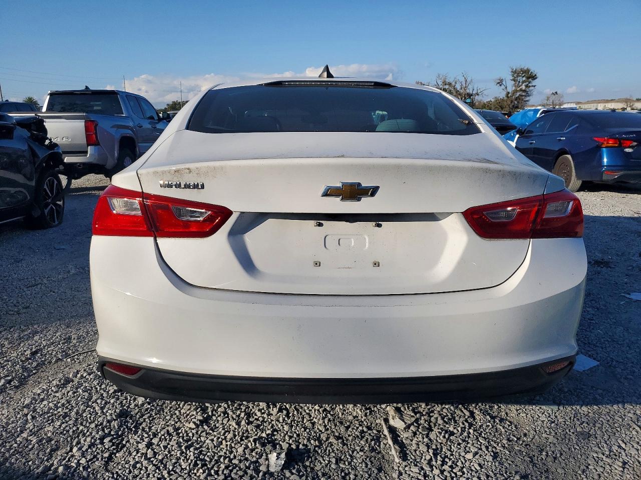 2020 CHEVROLET MALIBU LS photo 6