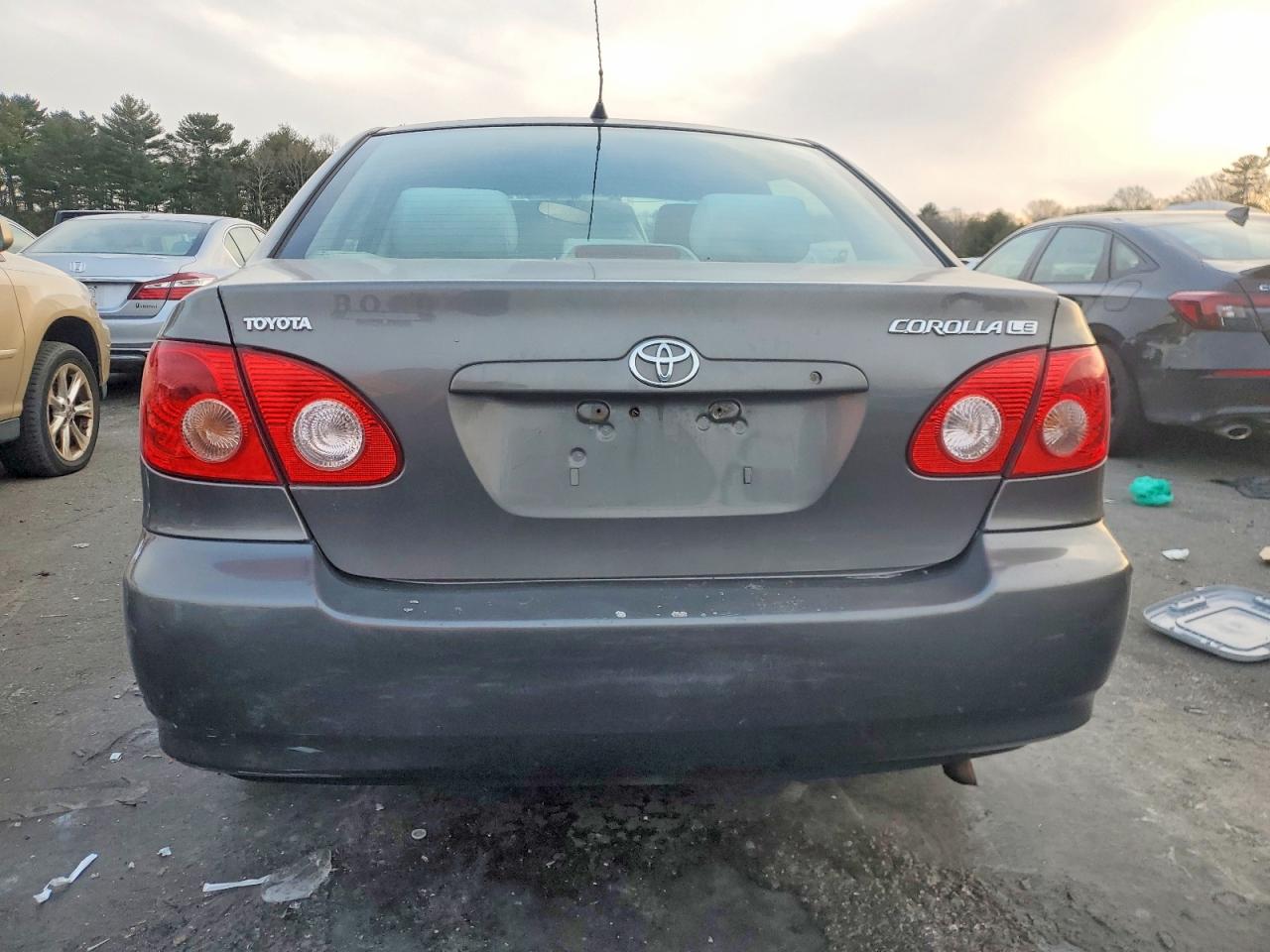 2007 TOYOTA COROLLA CE photo 11