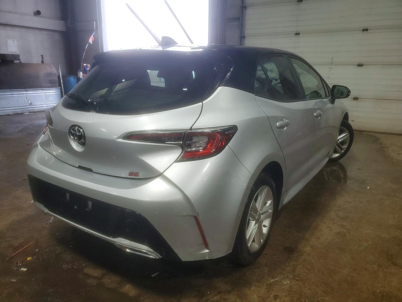 2021 TOYOTA COROLLA SE photo 9