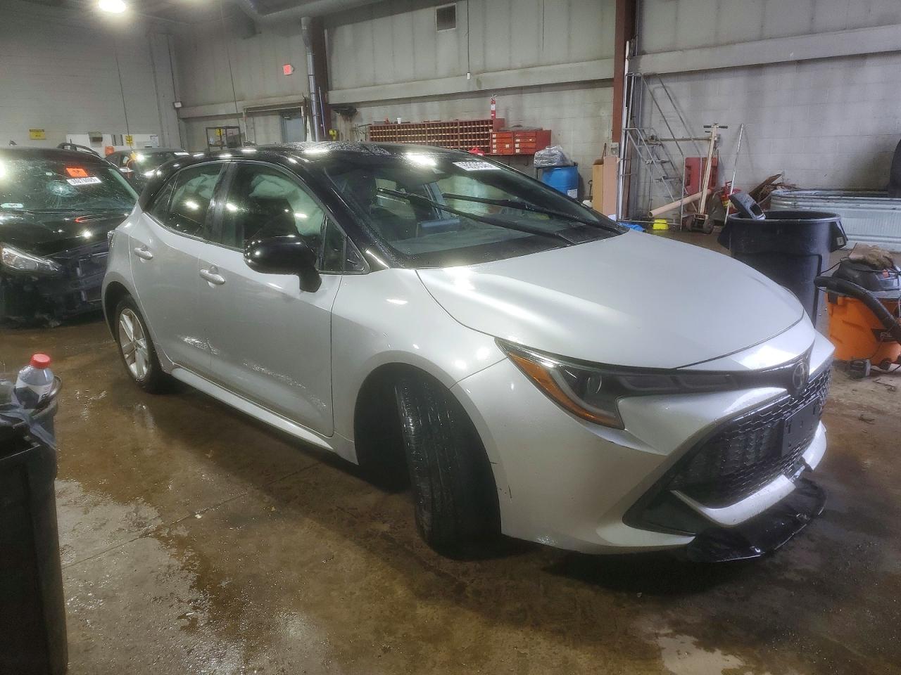 2021 TOYOTA COROLLA SE photo 13