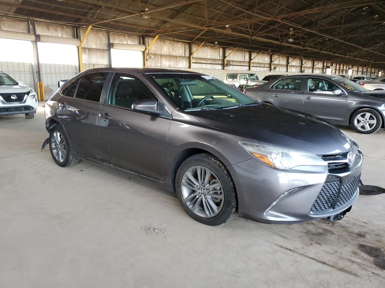 2015 TOYOTA CAMRY LE photo 7