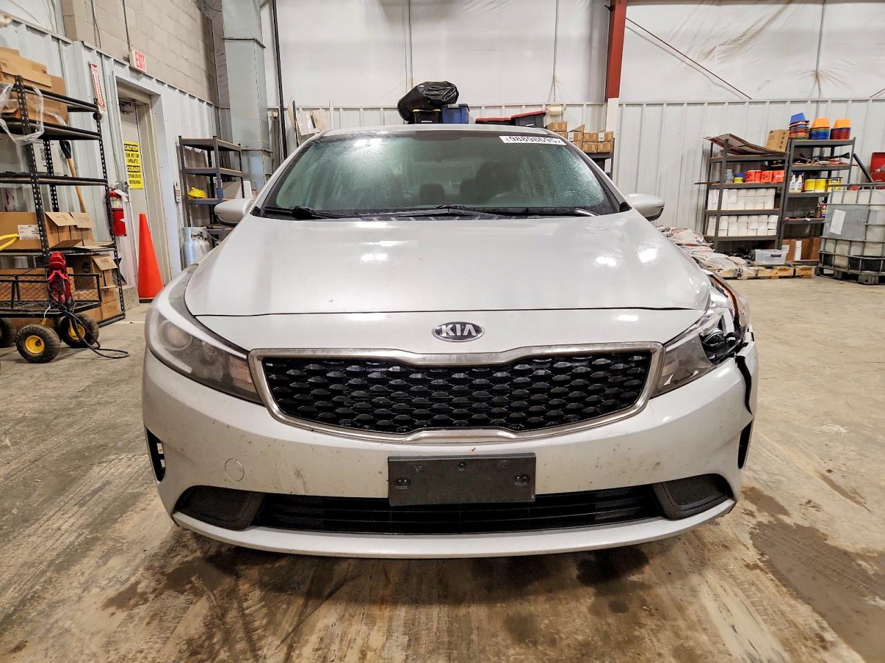 2017 KIA FORTE LX photo 5