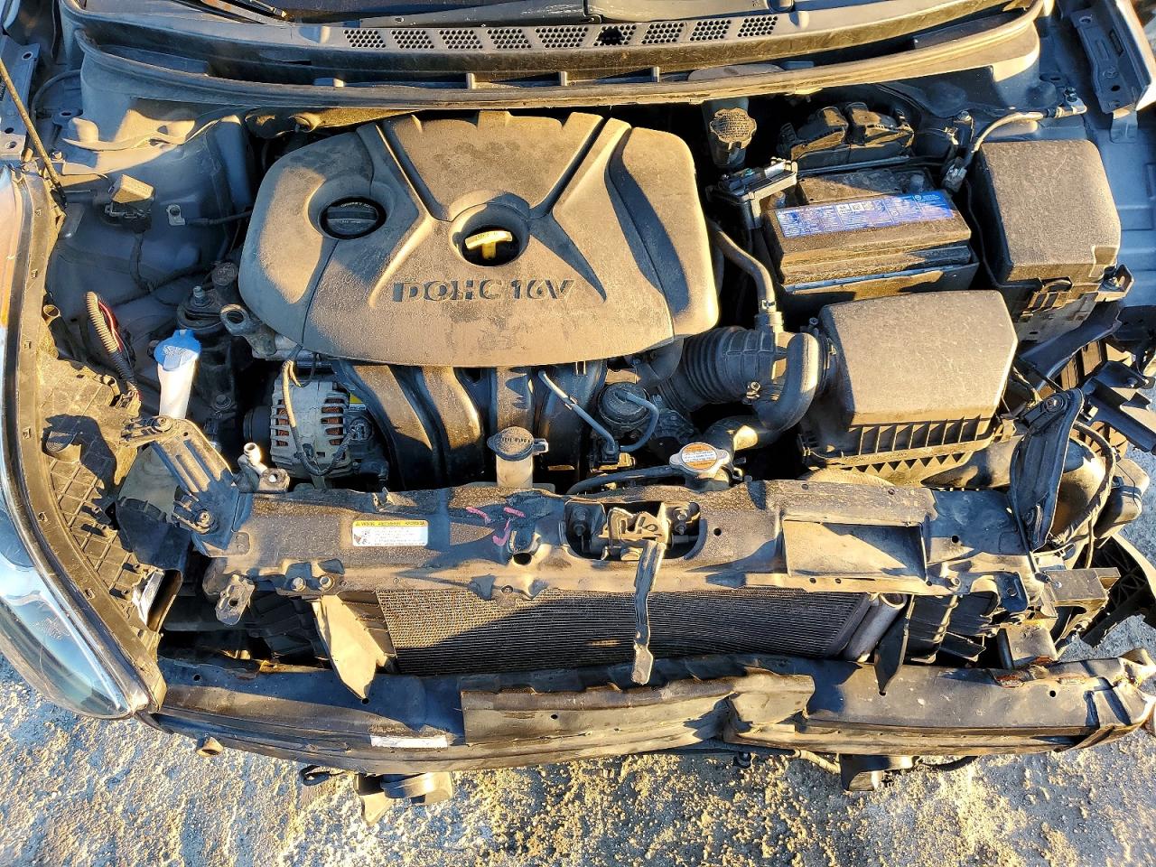2013 HYUNDAI ELANTRA photo 11