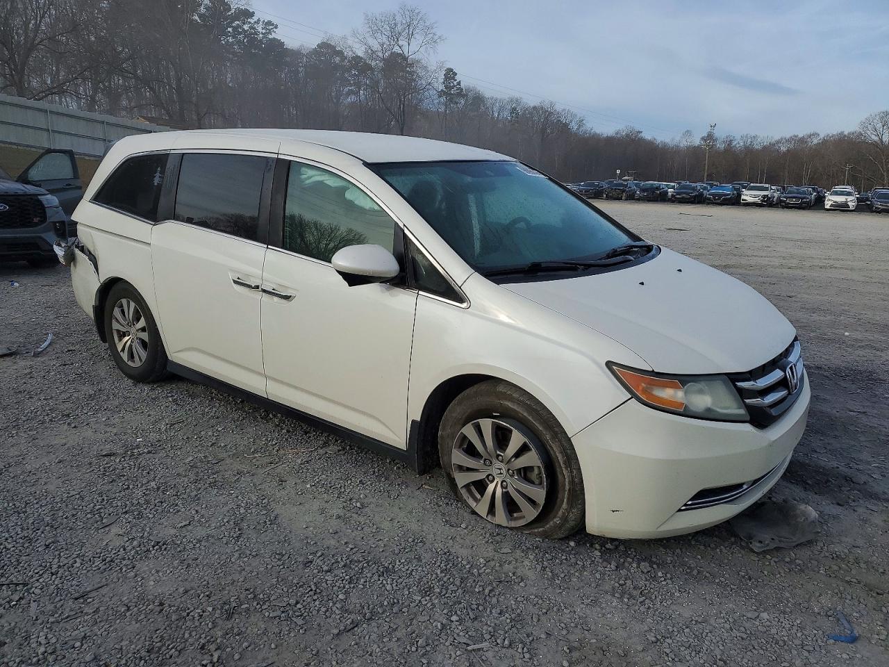 2016 HONDA ODYSSEY SE photo 4
