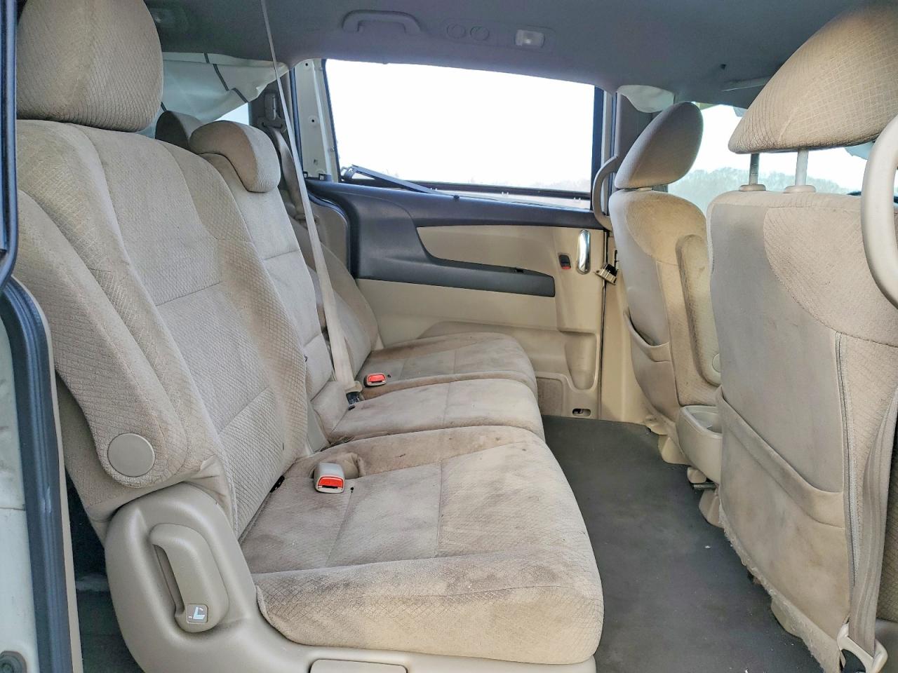 2016 HONDA ODYSSEY SE photo 11