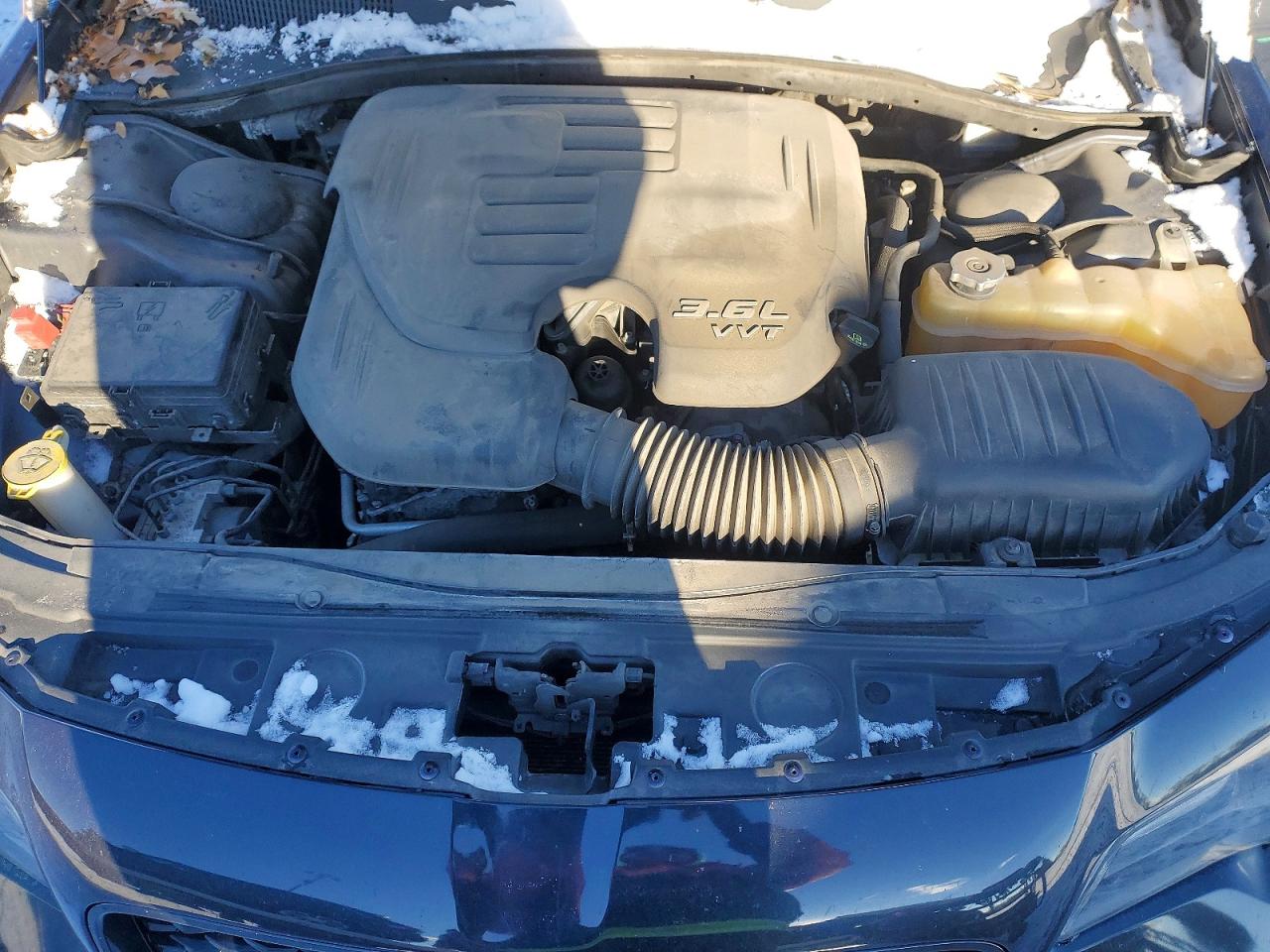 2016 CHRYSLER 300 S photo 31