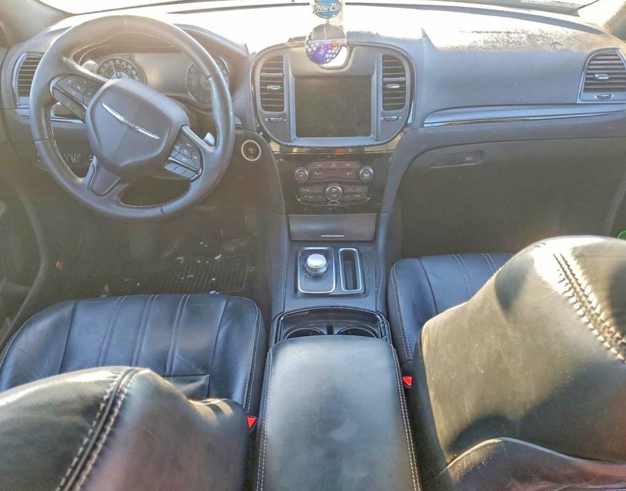 2016 CHRYSLER 300 S photo 22