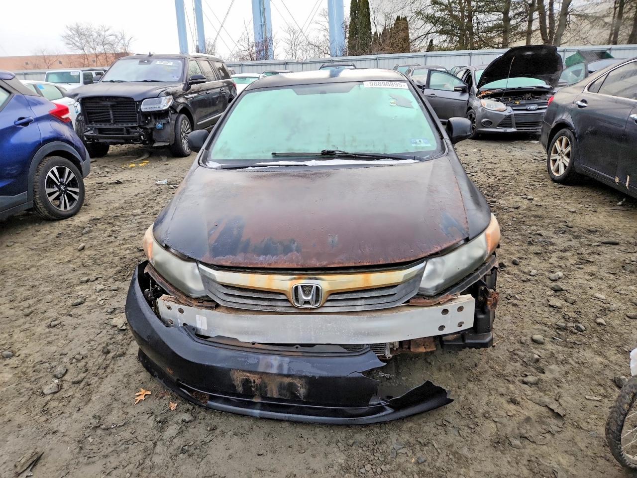 2012 HONDA CIVIC LX photo 5