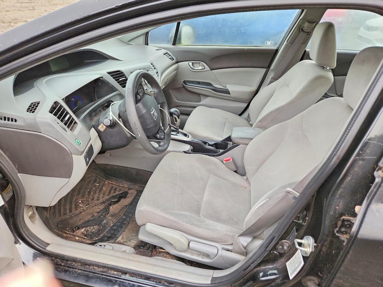 2012 HONDA CIVIC LX photo 7