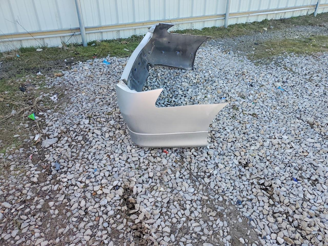 2011 TOYOTA CAMRY BASE photo 12