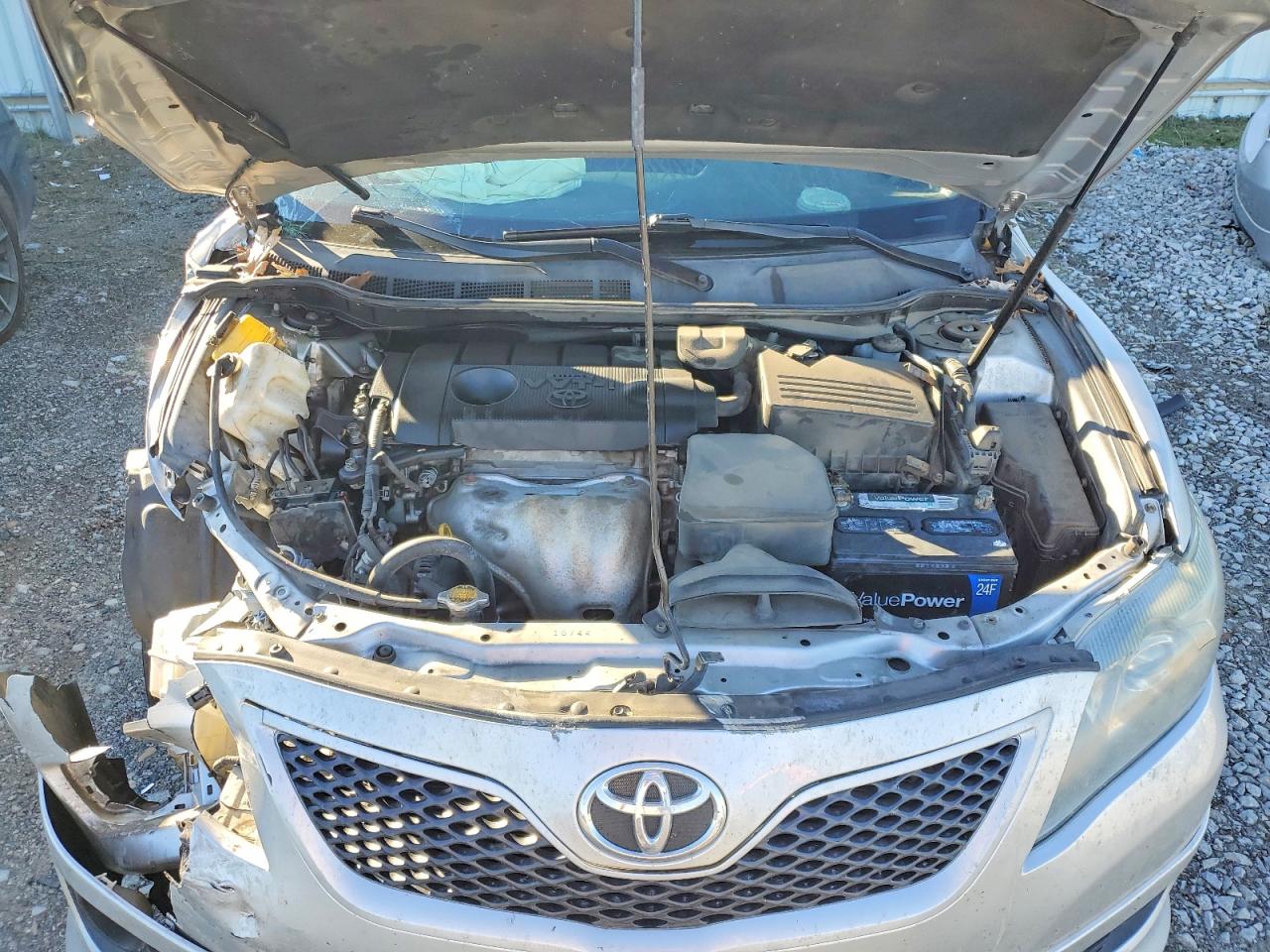 2011 TOYOTA CAMRY BASE photo 11