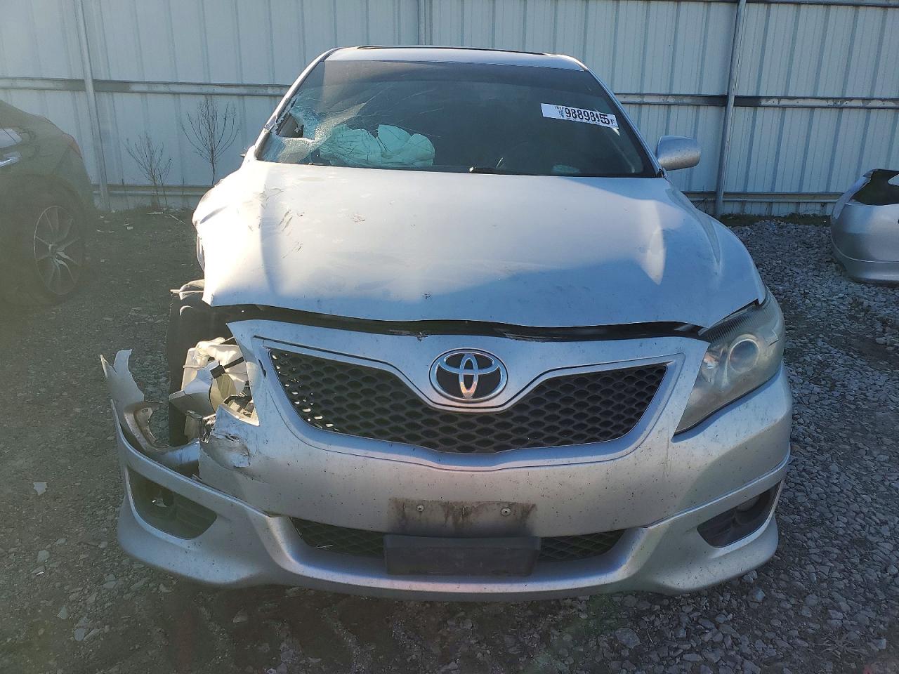 2011 TOYOTA CAMRY BASE photo 5