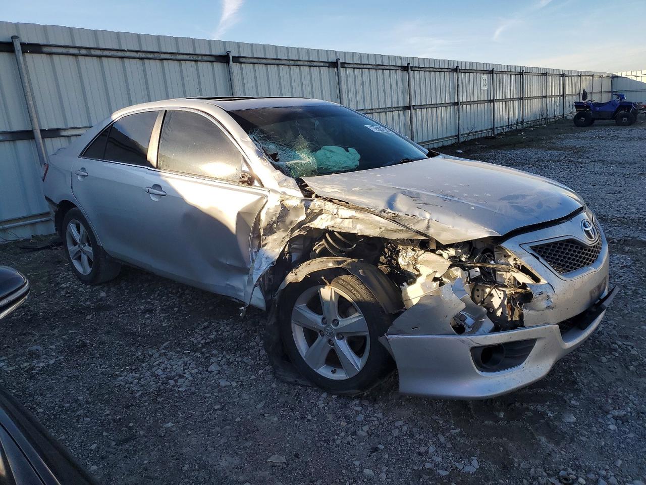 2011 TOYOTA CAMRY BASE photo 4