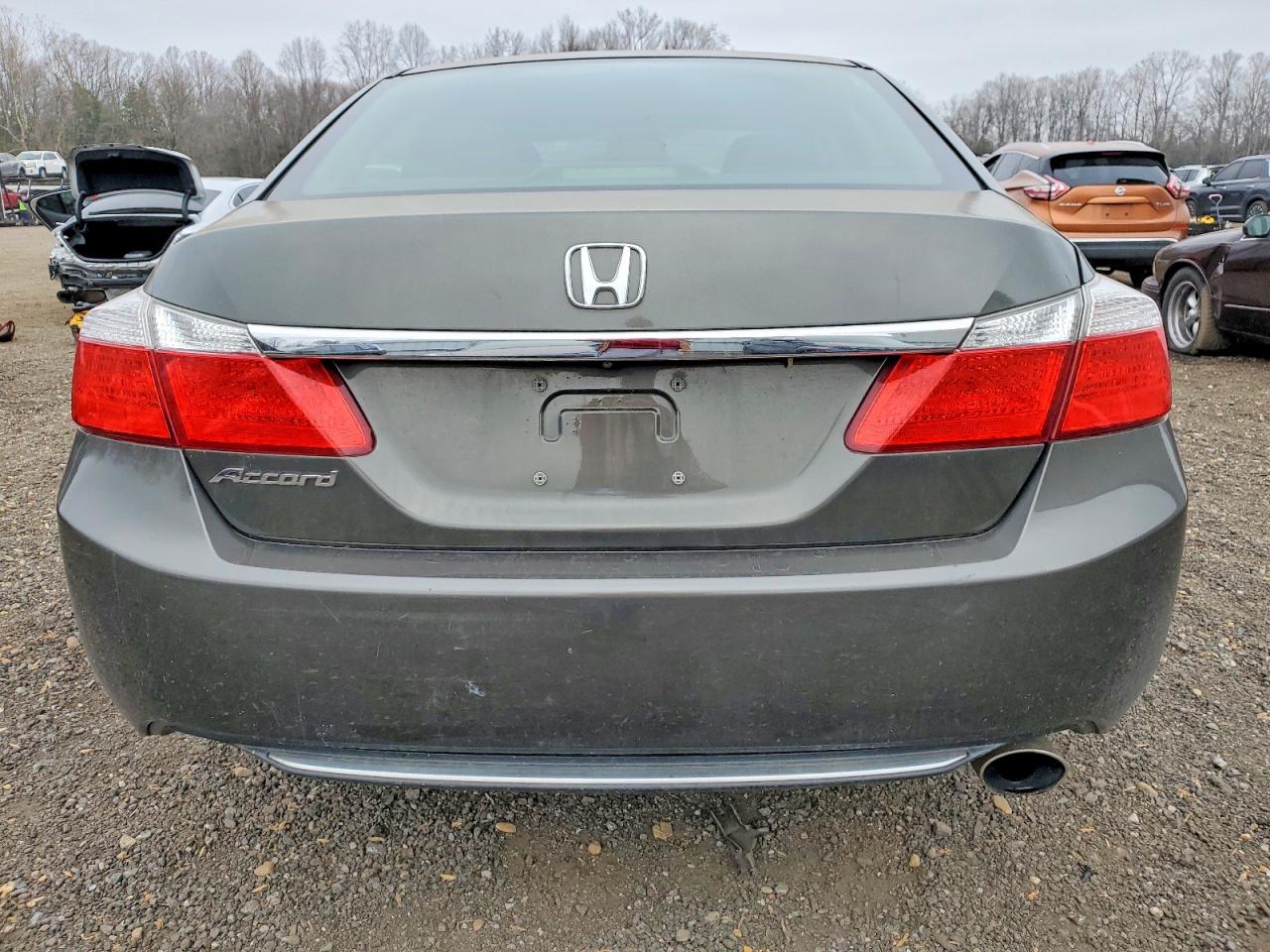 2013 HONDA ACCORD LX photo 6
