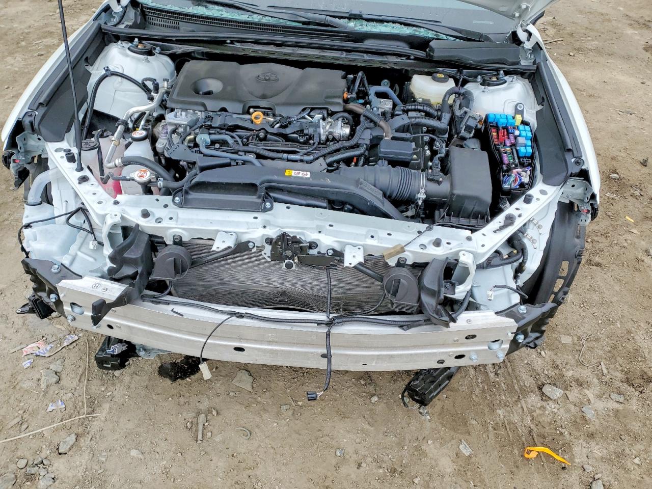 2025 TOYOTA CAMRY XSE photo 11