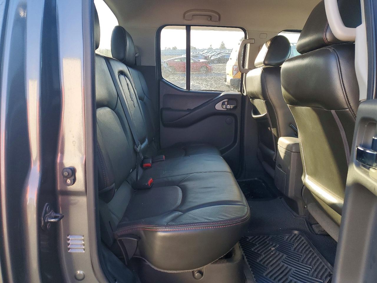 2009 NISSAN FRONTIER SE V6 photo 10