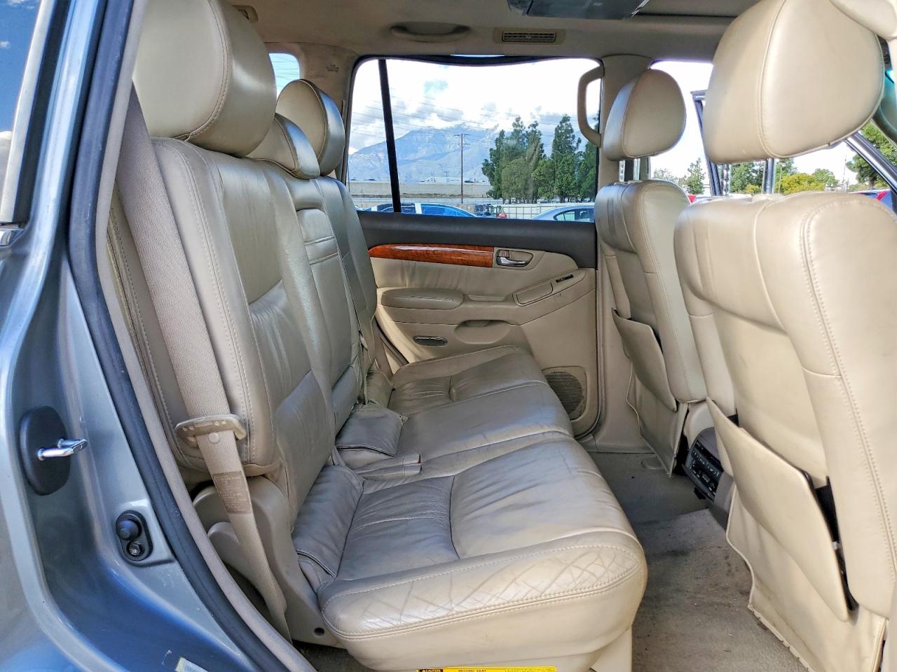 2005 LEXUS GX 470 photo 11